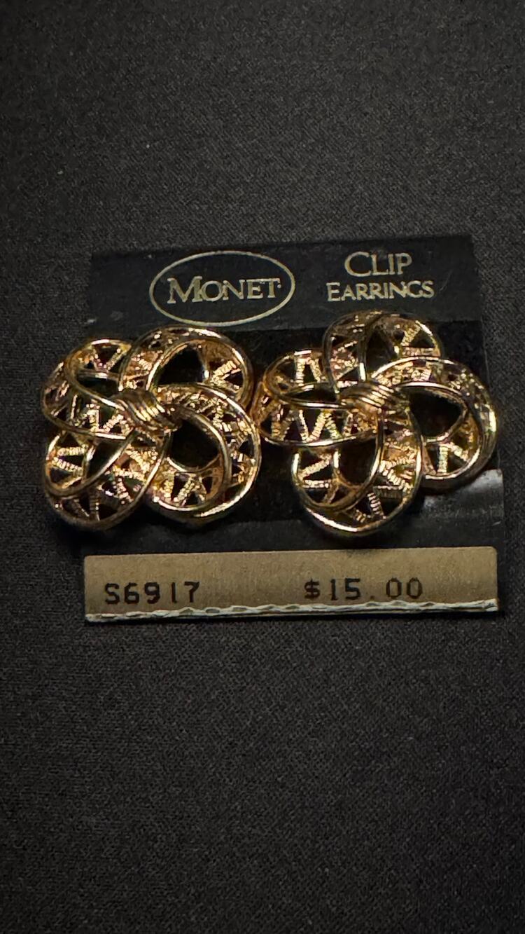 Vintage Monet Gold Tone Bow Clip On Earrings